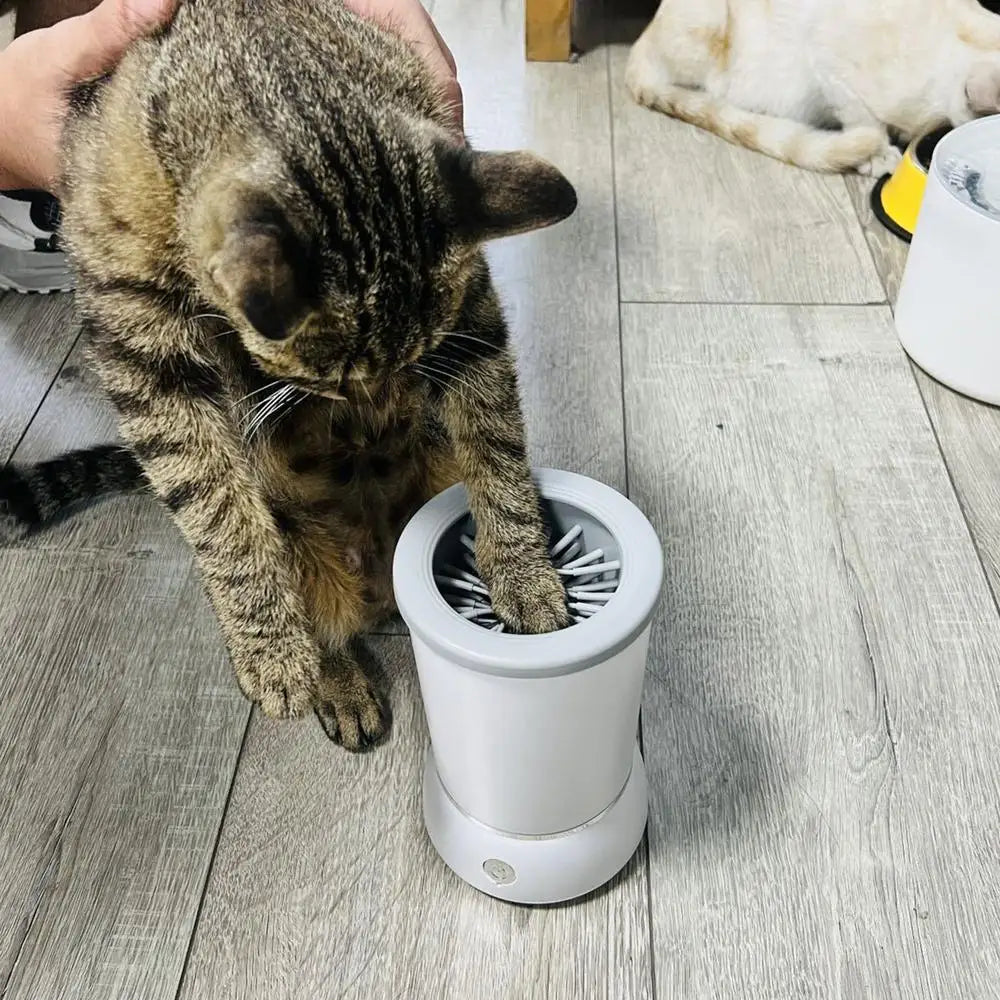 AutoClean Paw Cup – Fast, Gentle & Hassle-Free Paw Washing for Dogs & Cats