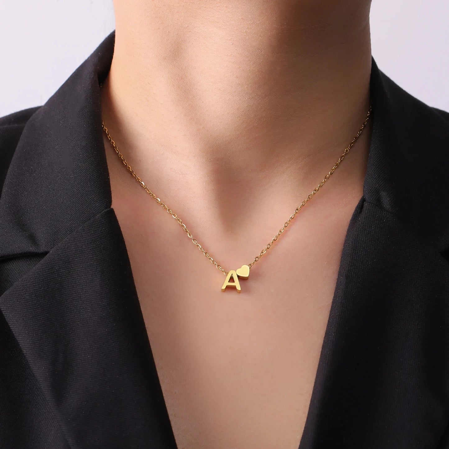 Cazador Personalized Initial Necklace – Minimalist A–Z Charm on Stainless Chain