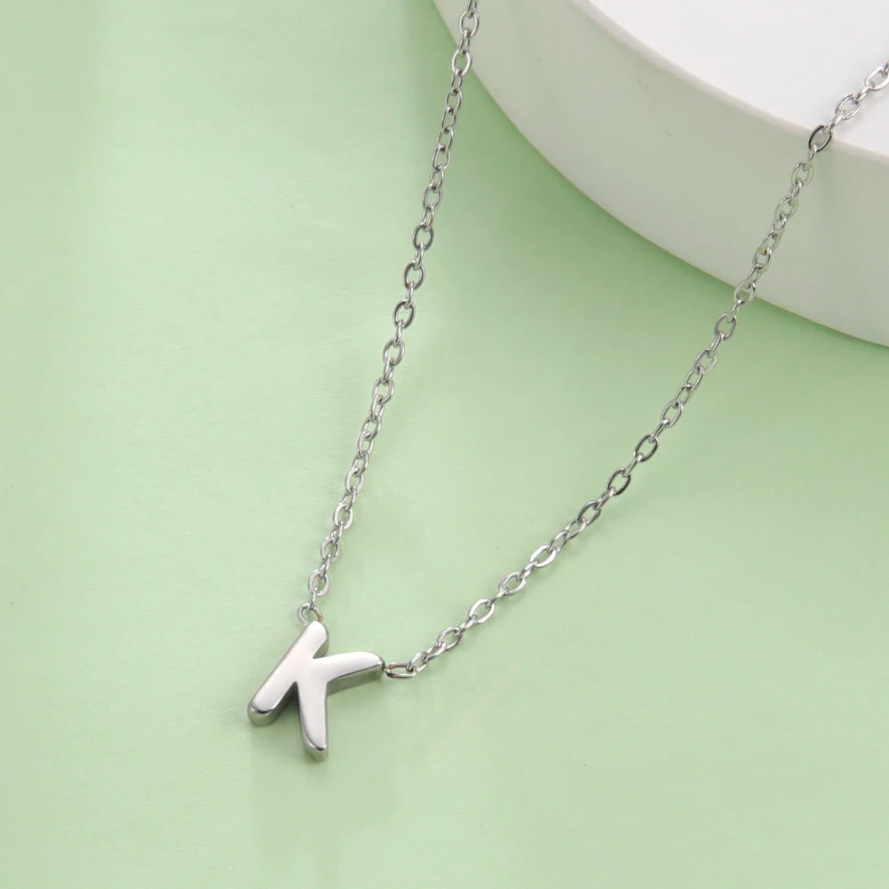 Cazador Personalized Initial Necklace – Minimalist A–Z Charm on Stainless Chain