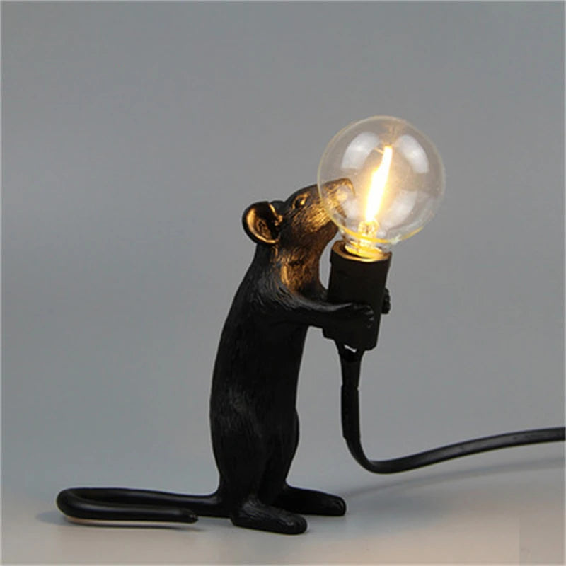Nordic LED Table Lights Resin Animal Mouse Rat Cat Squirrel LED Night Lights Table Lamps Home Decor Desk Lamp Lighting Fixtures