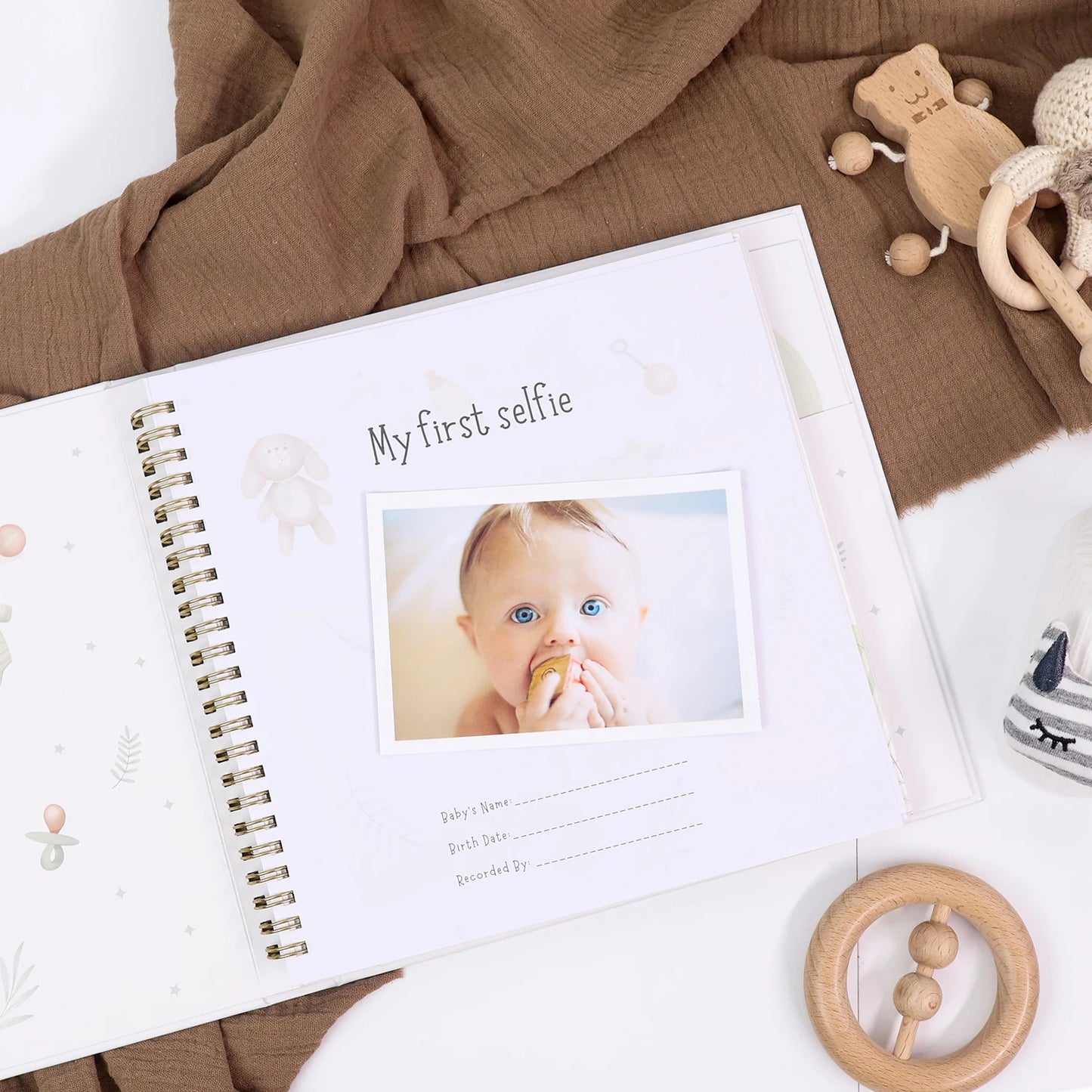 ERATOPIC Linen Fabric Golden Logo Hello Baby Memory Keepsake Book Hidden Spiral Binding Baby Memory Journal For Baby Shower