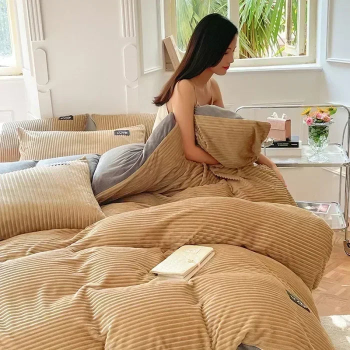Ultra-Soft Velvet Duvet Cover Warm Thick Bed Quilt Cover Double Bed Luxury Bedding Solid Color Velvet Duvet Cover 겨울용 따뜻한 이불 커버