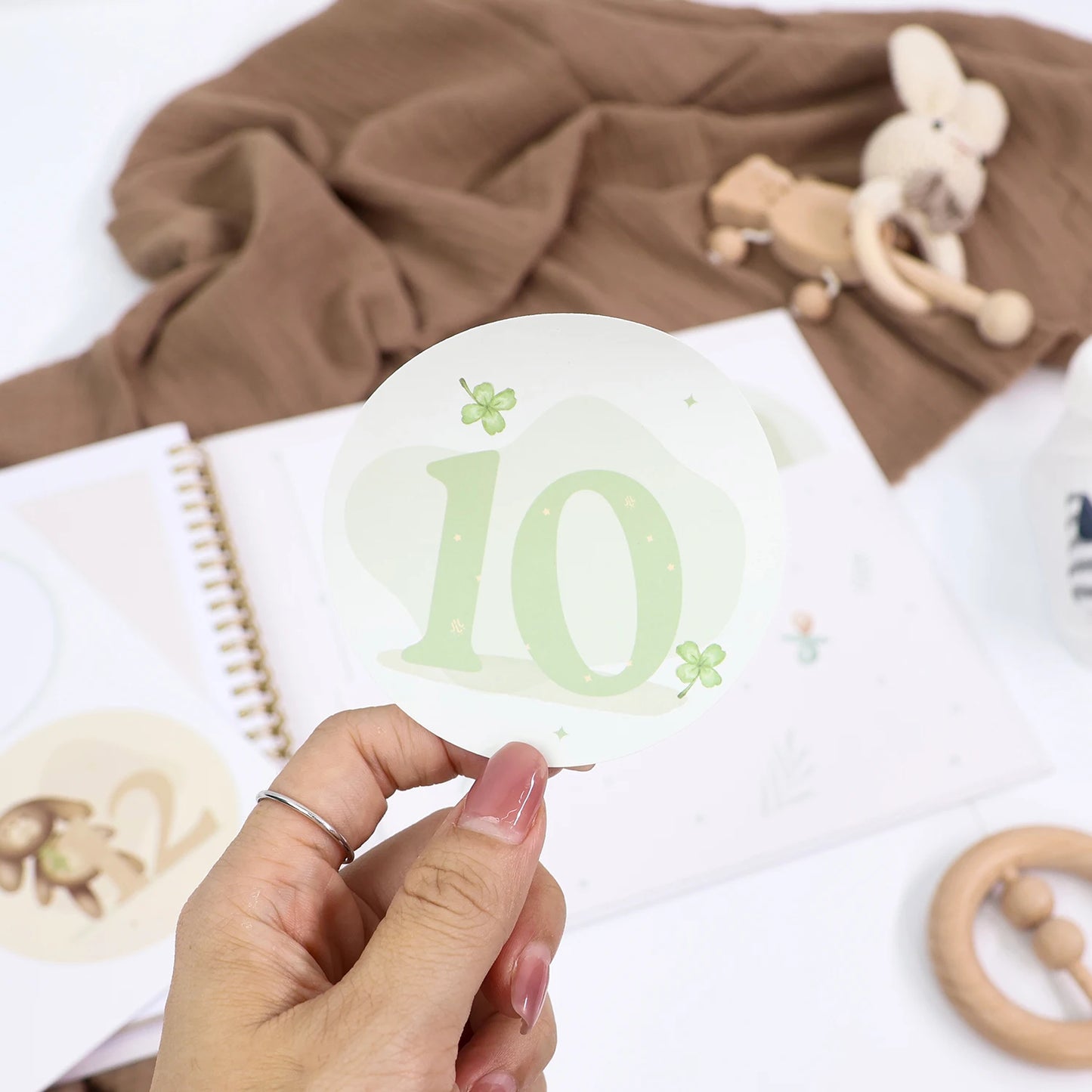 ERATOPIC Linen Fabric Golden Logo Hello Baby Memory Keepsake Book Hidden Spiral Binding Baby Memory Journal For Baby Shower