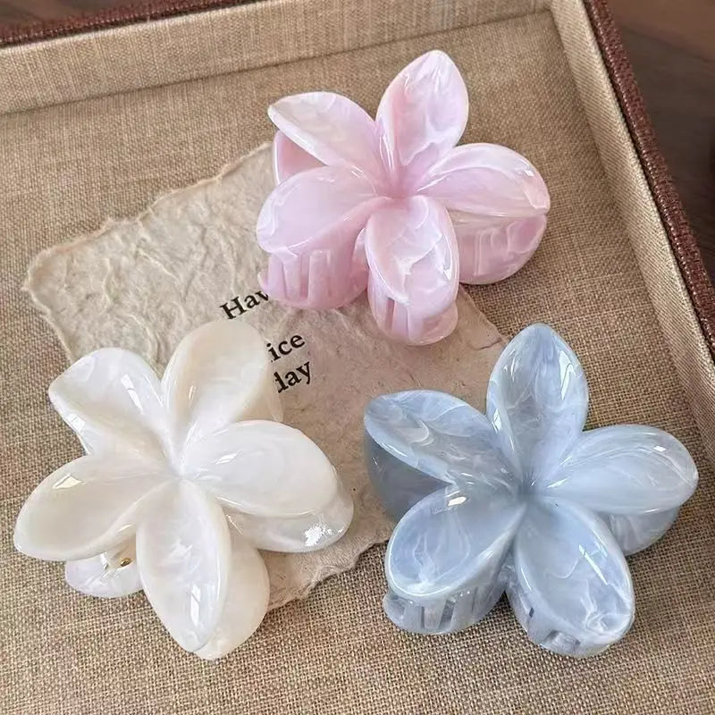 Flower Claw Clip