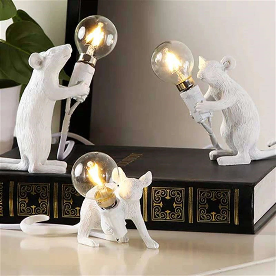Nordic LED Table Lights Resin Animal Mouse Rat Cat Squirrel LED Night Lights Table Lamps Home Decor Desk Lamp Lighting Fixtures