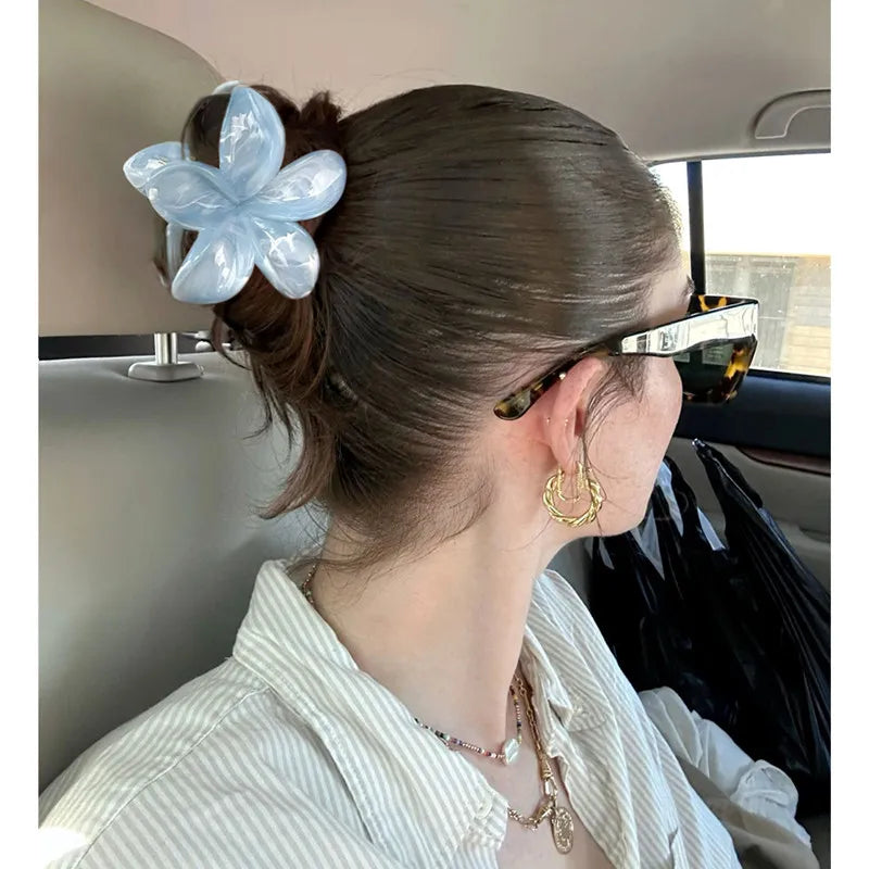 Flower Claw Clip