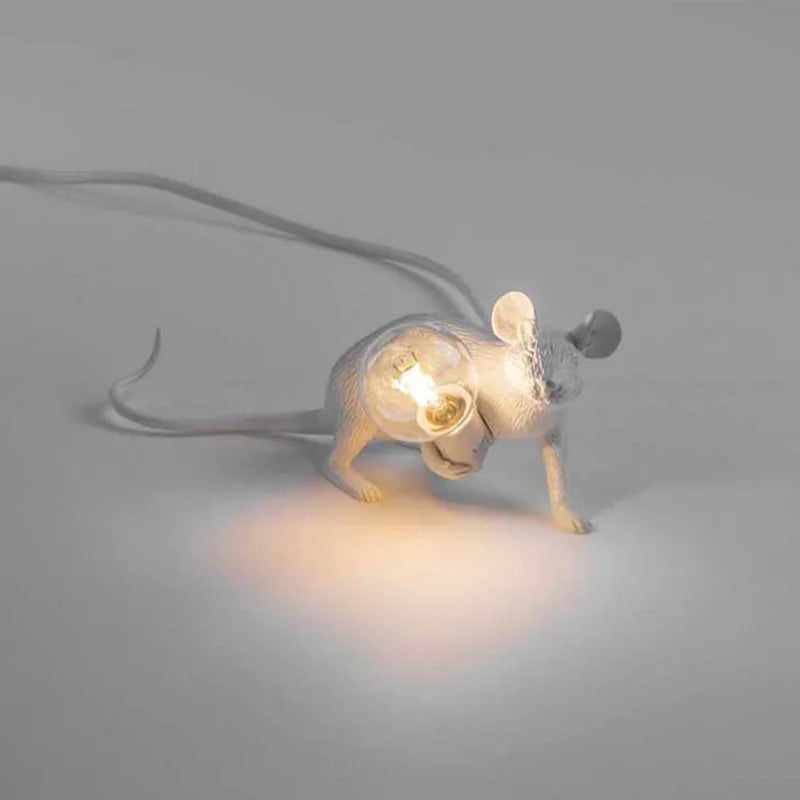 Nordic LED Table Lights Resin Animal Mouse Rat Cat Squirrel LED Night Lights Table Lamps Home Decor Desk Lamp Lighting Fixtures
