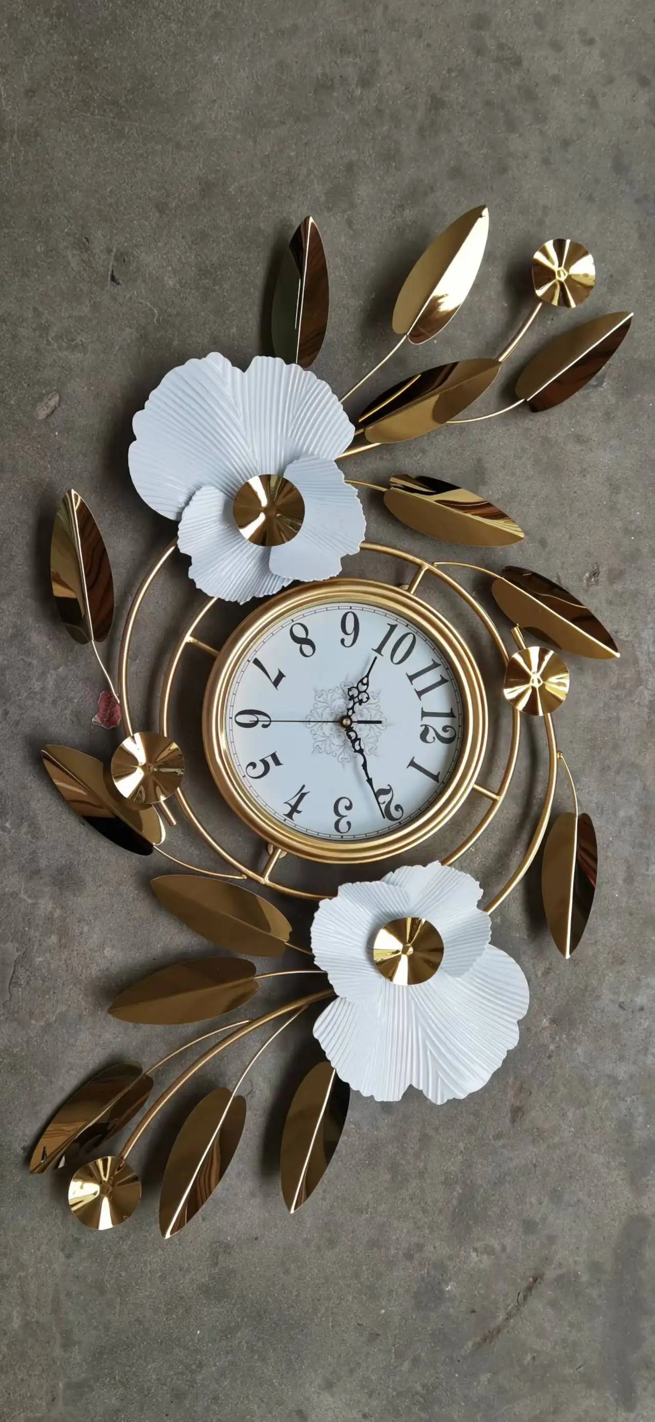 2025 New Large Nordic Fashion Wall Clocks Living Room Modern Quiet Quartz Clock Creative Home Decor Restaurant Background Wall