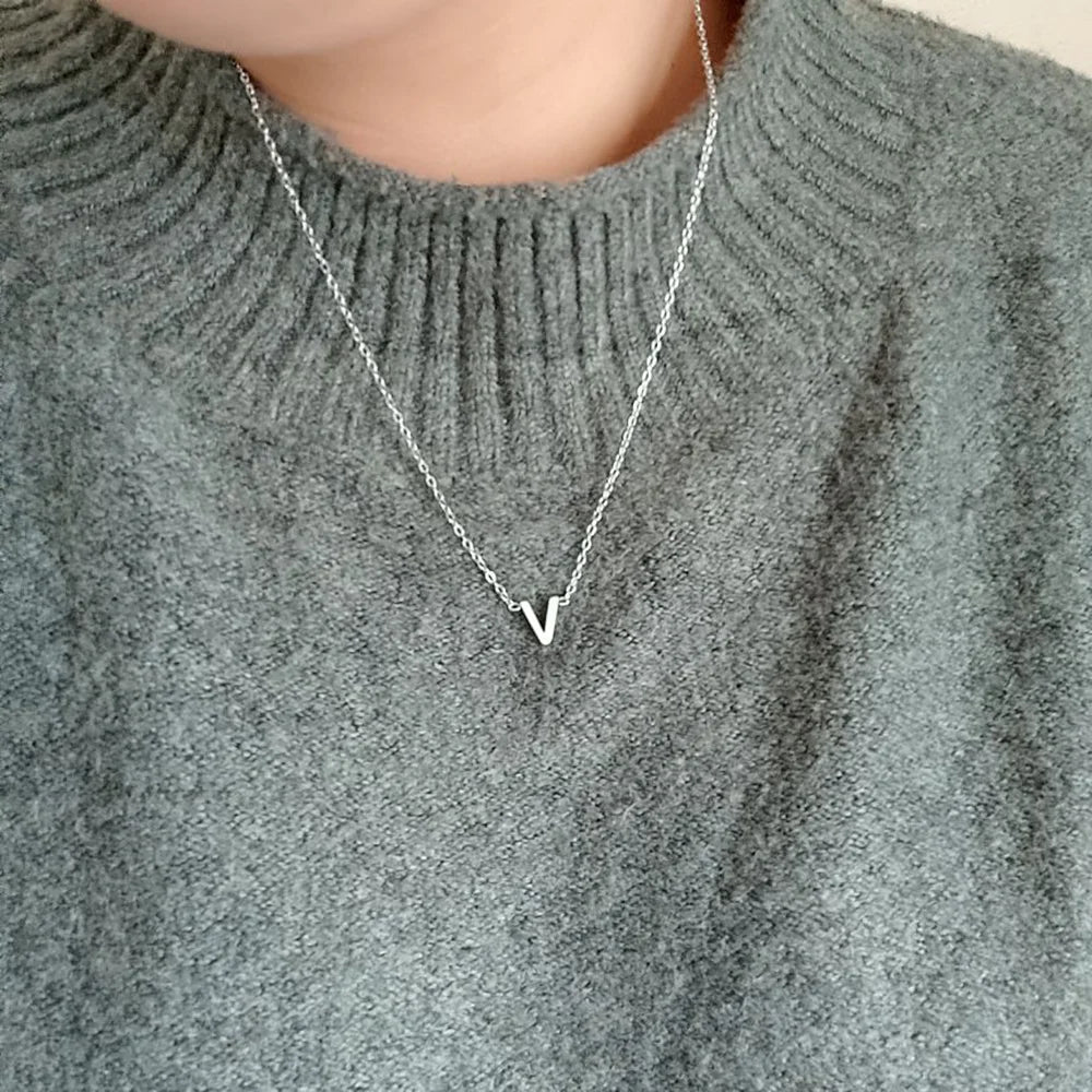 Cazador Personalized Initial Necklace – Minimalist A–Z Charm on Stainless Chain