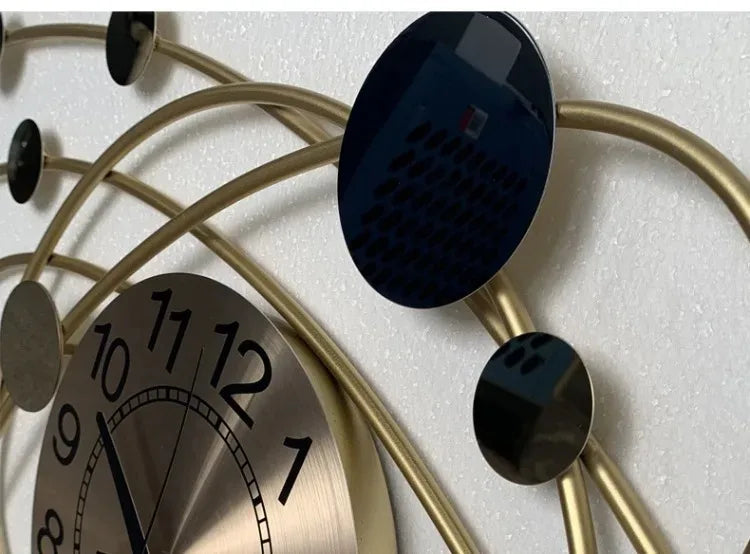 6.6 Inches Luxury Wall Clock For Living Room Modern Wall Clocks Aesthetic Elegant Stylish Kitchen Clock Big Size Decoration Home