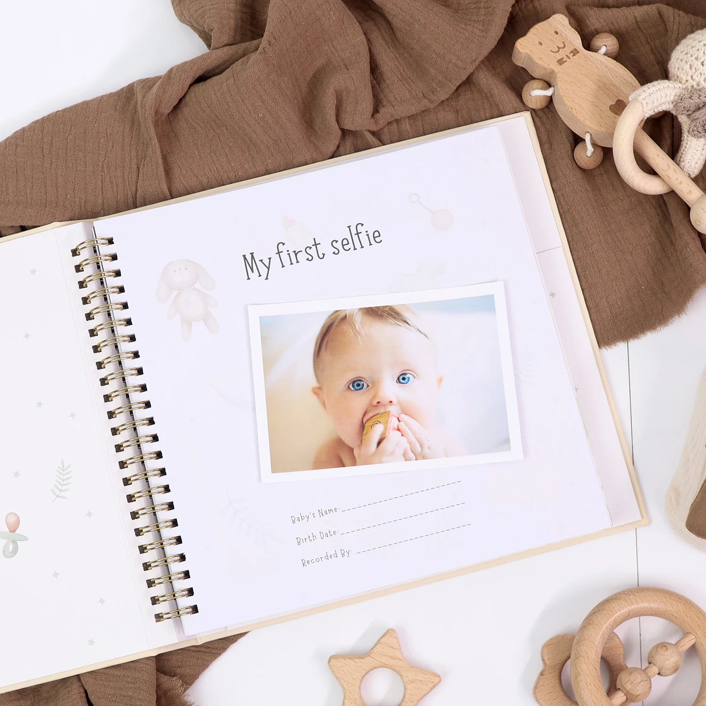 ERATOPIC Linen Fabric Golden Logo Hello Baby Memory Keepsake Book Hidden Spiral Binding Baby Memory Journal For Baby Shower