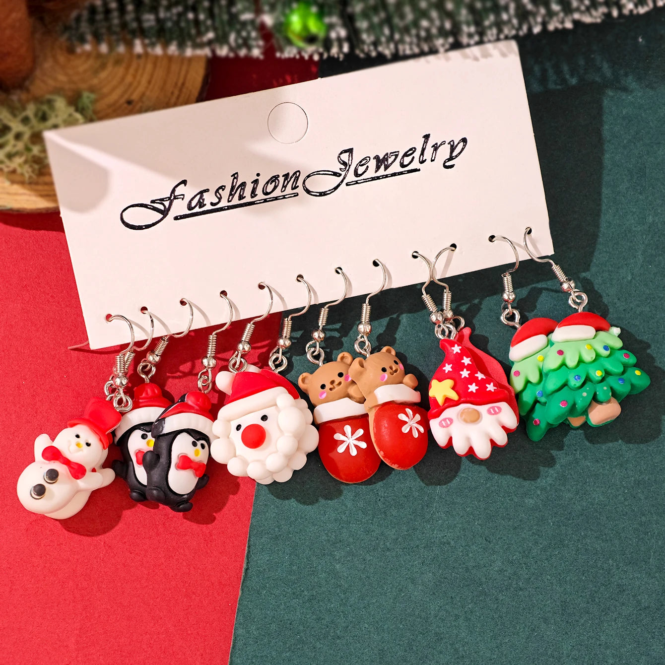 New Cute Cartoon Gingerbread Man Christmas Tree Santa Penguin Resin Dangle Earrings Set Women's Christmas Gift Jewelry