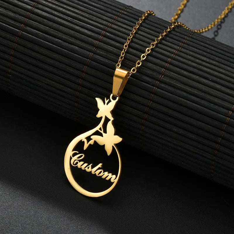 Royal Elegance: Custom Stainless Steel Name Necklace with Crown Pendant & Thick Chain