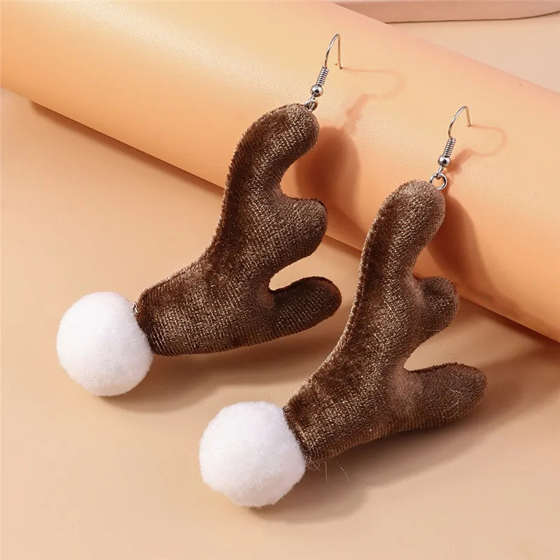 Aihua Hot Sale 3D Cute Cartoon Christmas Earrings Kawaii Fluffy Decoration Tree Deer Bell Earrings for Women Xmas New Year Gifts