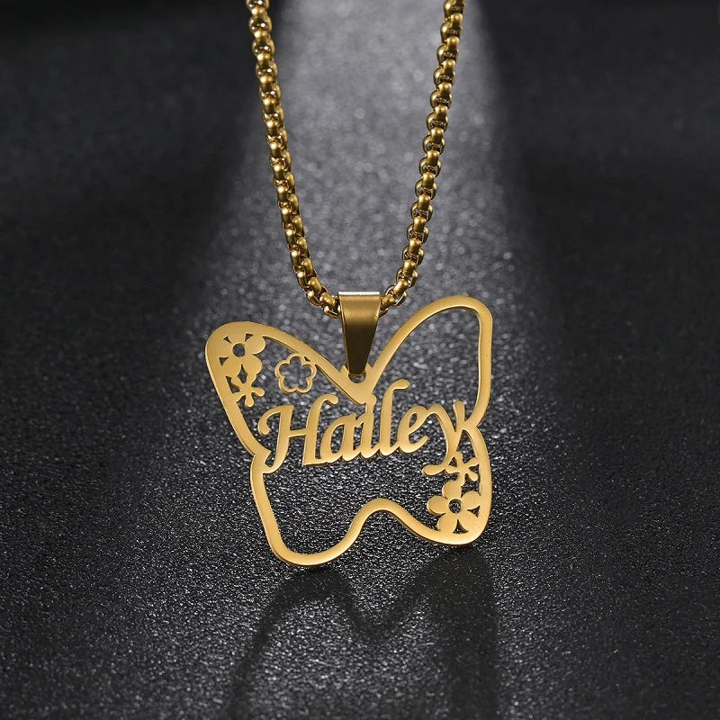 Royal Elegance: Custom Stainless Steel Name Necklace with Crown Pendant & Thick Chain